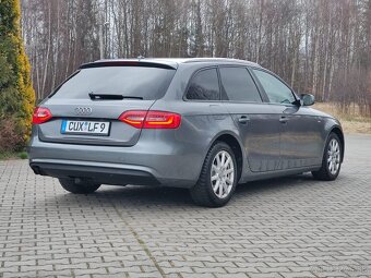 Predám Audi A4 Avant b8 S Line - 4