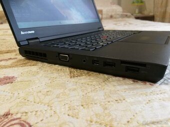 Lenovo. i5-4 gen. SSD 256 GB. RAM 16 GB. 14“ HD. - 4