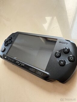 Sony Playstation Portable Pack + Hry - 4