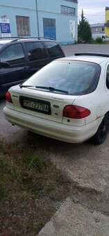 Ford Mondeo - 4