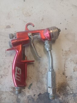 Predám striekacie zariadenie, pumpu - 4