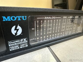 Zvuková karta Motu 828x - 4