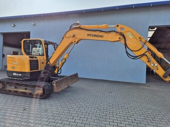 9 t bager Hyundai R80CR-9A - 4