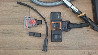 Sencor SVC 1080TI - 4