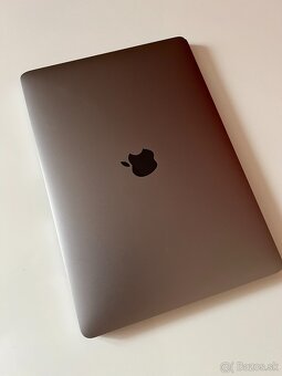 MacBook Pro 13" 2017 - 16GB RAM 512GB SSD - 4