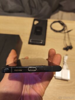 Predám Samsung Galaxy Note 10+ Aura Black komplet balenie
- 4