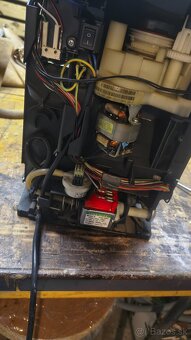 Kávovar Magnifica S - NA DIELY - 4