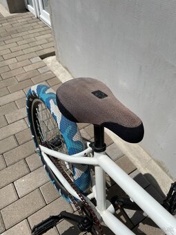 BMX - 4