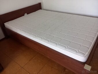 Postel 140×200,matrac Dormeo - 4