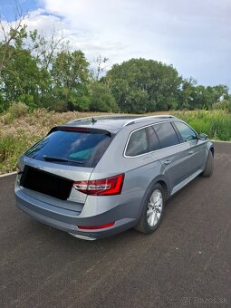 Škoda Superb Combi - 4