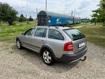 Škoda Octavia Scout 2.0 TDi 4x4 - 4