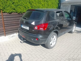 Predám Nissan Qashqai 1,5 desel ročník 2007 - 4