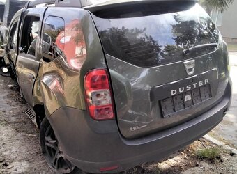 DACIA DUSTER 1.6 2013 predám MOTOR K4MZ835, DVERE,  PREVODOV - 4