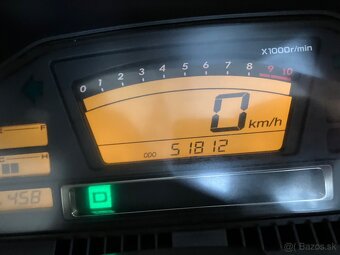 Suzuki AN650 Burgman Executive - 4