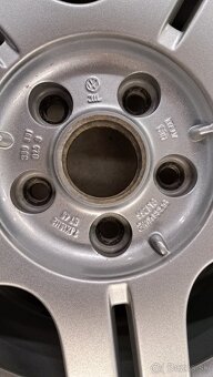 Elektróny 5x112 R16 originál VW - 4