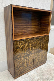 Soc-reál Knihovňa - 4