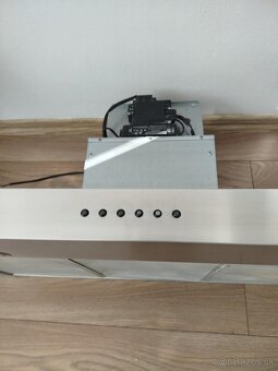 Predám zánovný Digestor BEKO Antikorový. - 4