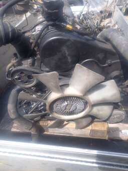 Pajero 2,5 - 4