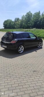 0pel Astra Cosmo 1.9 CDTi - 4