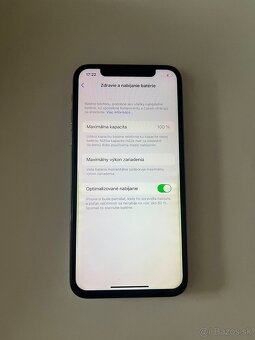 iPhone X, 258gb biely - 4