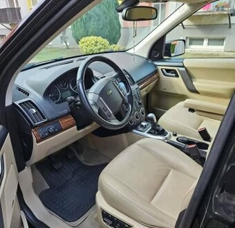Land Rover Freelander II - 4