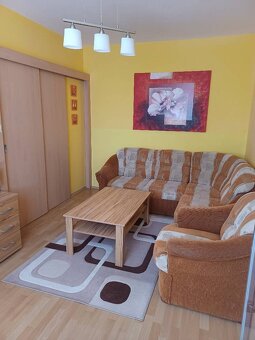 Slnečný 2 izb. byt - prerobený na 3 izbový - Žilina, Hájik.. - 4
