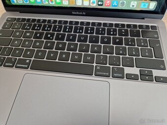 MacBook Air 2020 13" Intel i7 16 GB RAM 256 GB SSD - 4