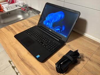 15.6"/Dell Notebook/8GB RAM/128GB SSD/Intel HD grafika 2GB/ - 4