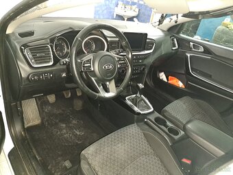 Kia ceed3 - 4