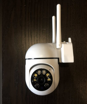 Bezpečnostná wifi kamera vonkajšia, 360° otáčanie - 4
