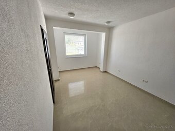 Slnečný 3-izbový byt - 4