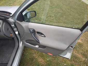 Renault Laguna 1,9 dci 88kw - 4