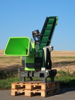 Štiepkovač, drvič konárov, špalíkovač za traktor do 120mm - 4