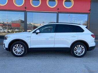 Volkswagen Touareg 3,0 TDI V6 170kW 4Motion DSG s ťažným zar - 4