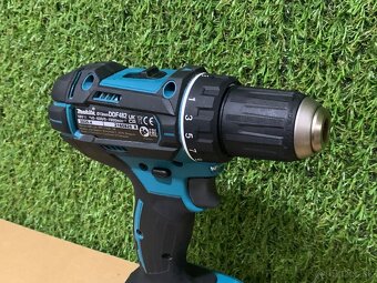 MAKITA Aku vŕtací skrutkovač Li-ion 18V bez aku Z DDF482 - 4