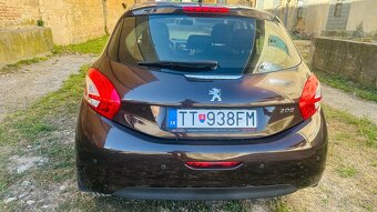 Peugeot 208 1.4HDI - 4