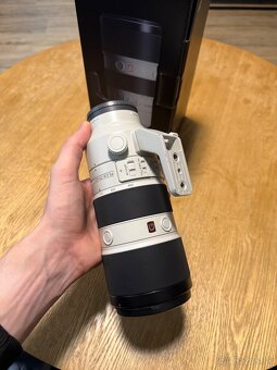 Sony 70-200 f2.8 - 4