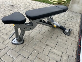 Nastaviteľná lavica Hoist - 4