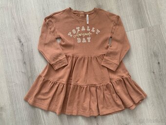 Detské šaty zn. Coccodrillo veľ. 104, 110 a 122 - 4