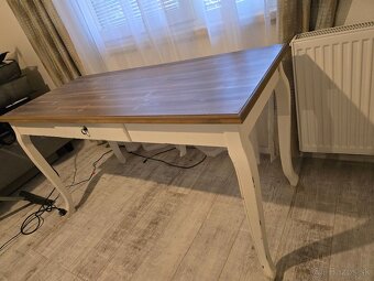 dreveny stol v provens style - 4