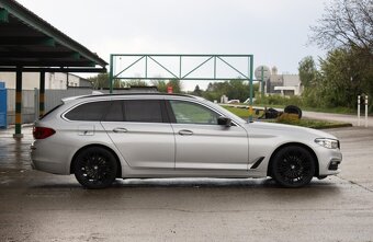 BMW 520d Touring z roku 2017 - 4