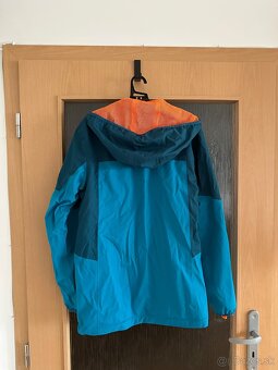 Bunda zn. CMP velkost 164 - 4