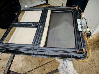 Sklenený šíber mazda 323 BG c - 4