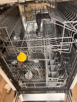 Umývačka riadu - 4