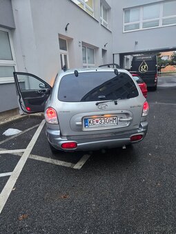 Hyundai SANTA FE - 4