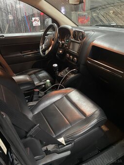 Jeep Compass 2.2 LIMITED - 4