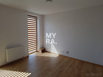 Prenájom kancelárie 50 m2 vybavenej ako 2-izbový byt vrátane - 4