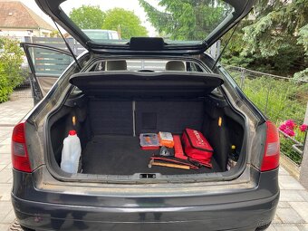 Predám CITROEN C5 2.0 HDI - 4