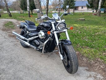Suzuki M800 Intruder - 4