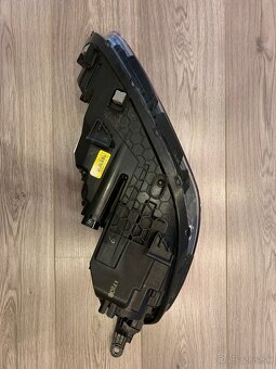 Hyundai i30 (PDE) - predny lavy svetlomet - 4